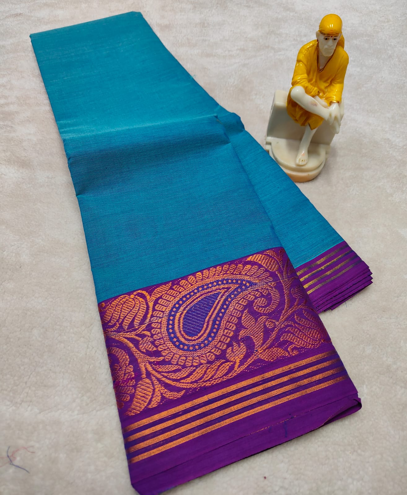 Royal Threads